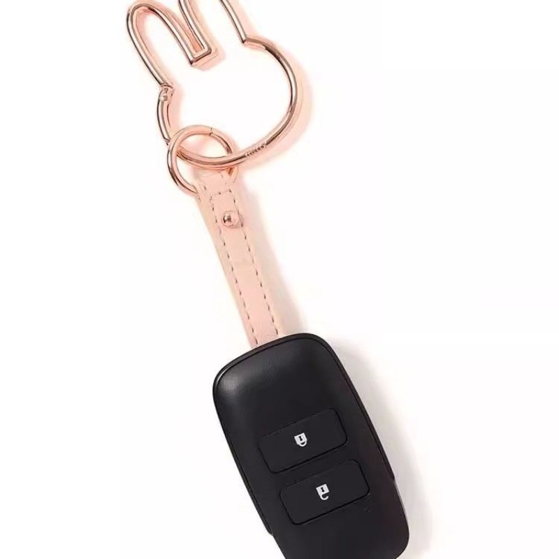 Miffy Keychain Kawaii Cartoon  - Phone Accessories For Teens 评论和价格