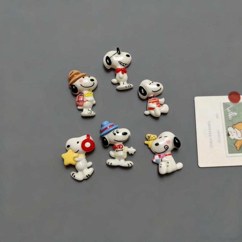 Cartoon Snoopy Resin Hair Clip - Phone Accessories From China 评论和价格