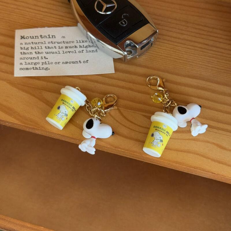 New Snoopy Pendant Kawaii Cart - Phone Accessories From China 评论和价格