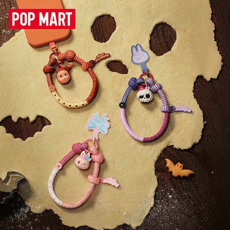 POP MART Spooky Bakehouse Seri - Phone Accessories Popmart 评论和价格